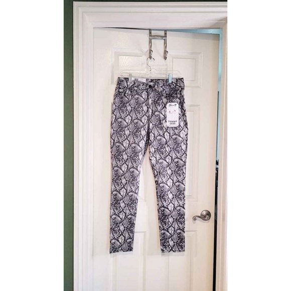NWT Seven Snake Print Jeans Pants Size 10 - Picture 1 of 8